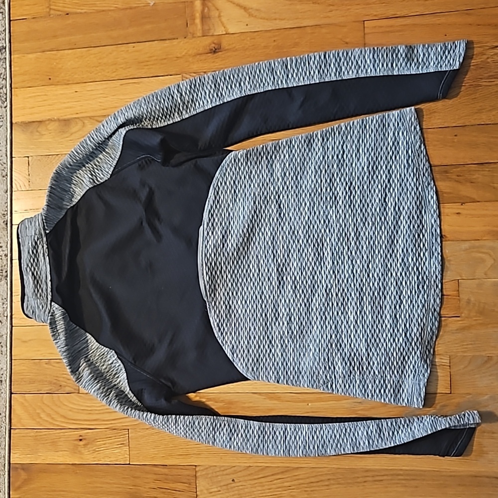 Athleta Snowscape Half Zip Pullover Gray Quilted … - image 5